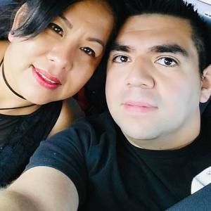 Meet your Posher, Debora